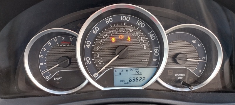 Toyota Auris 2015 65 1.8 Blue #36