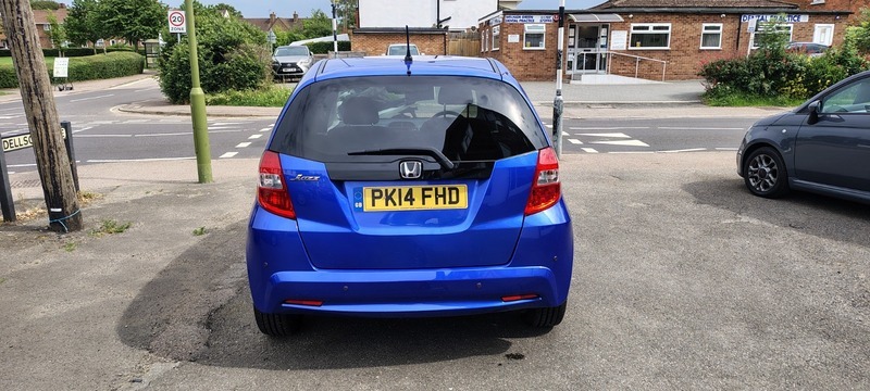 Honda Jazz 1.3H Ima Hs Cvt White #8