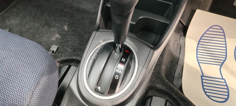 Honda Jazz 1.3H Ima Hs Cvt White #26