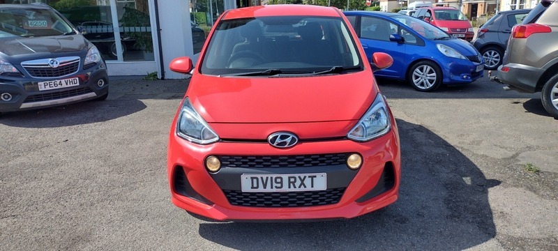 Hyundai I10 Se Red #3
