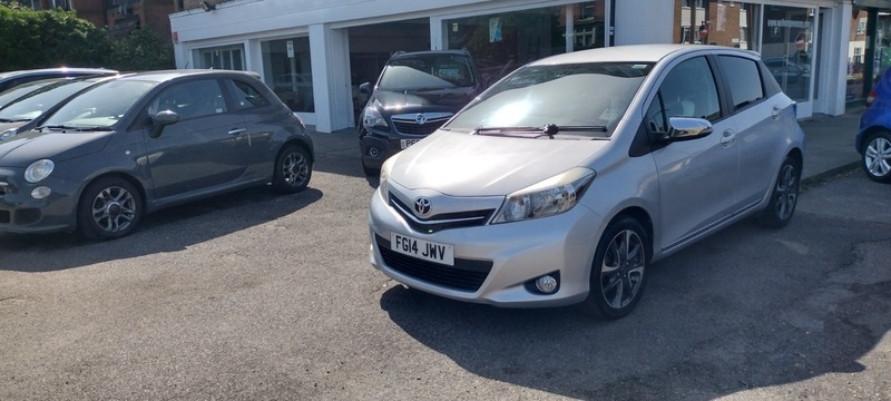 Toyota Yaris Vvt-i Trend Silver #6