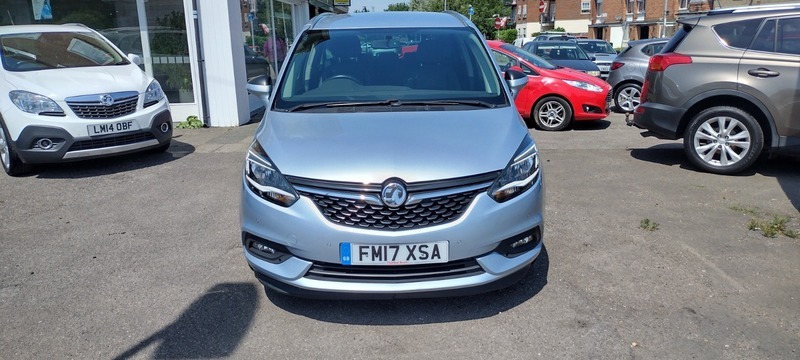 Vauxhall Zafira Sri Nav Silver #3