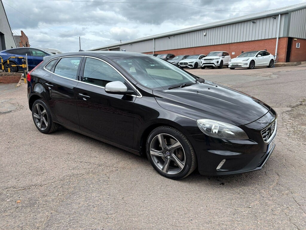 2016 Volvo V40