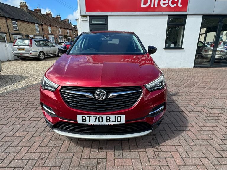 Vauxhall Grandland X 1.2 Turbo Sri Nav Red