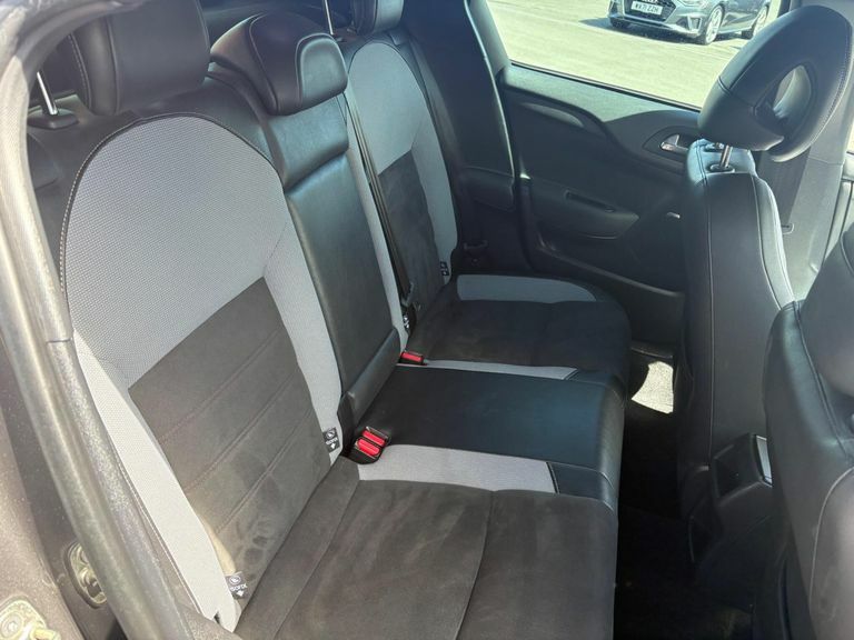 DS DS 4 Hatchback Black #9