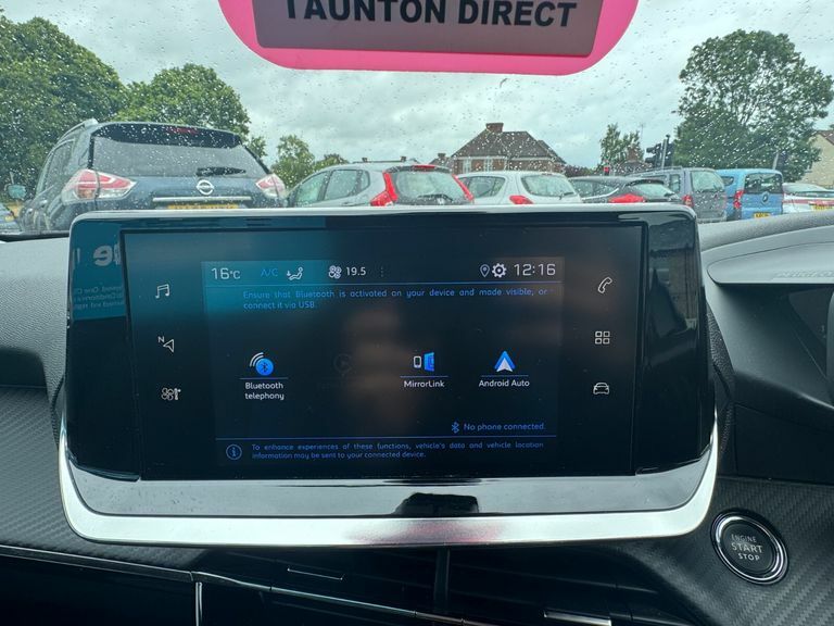 Peugeot 2008 1.2 Puretech 130 Allure Premium 2021 White #29