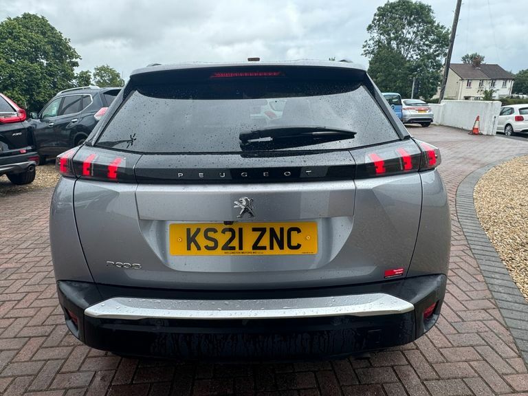 Peugeot 2008 1.2 Puretech Allure Premium Grey #6
