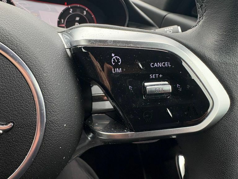 Jaguar E-Pace E-pace R-dyn Blk D Mhev Awd A Black #23