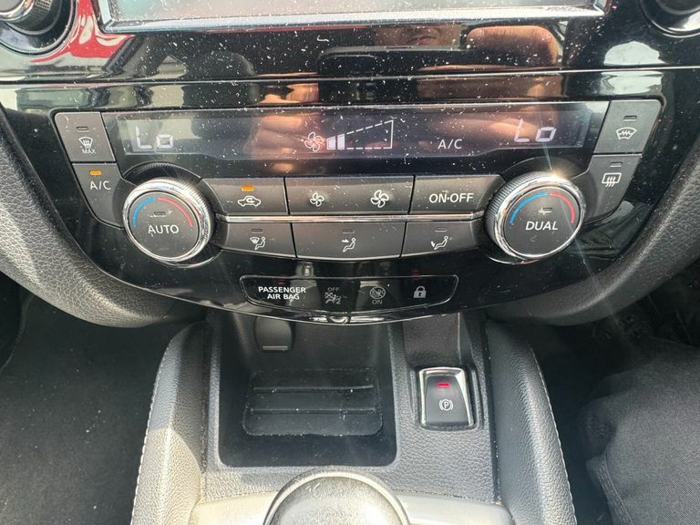 Nissan Qashqai 1.5 Dci Acenta Silver #29