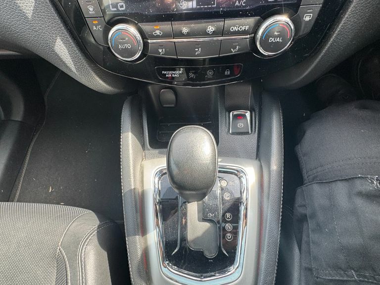 Nissan Qashqai 1.5 Dci Acenta Silver #31