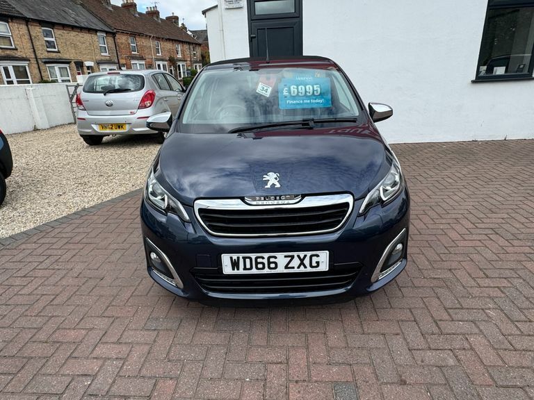 Peugeot 108 1.2 Puretech Allure Blue