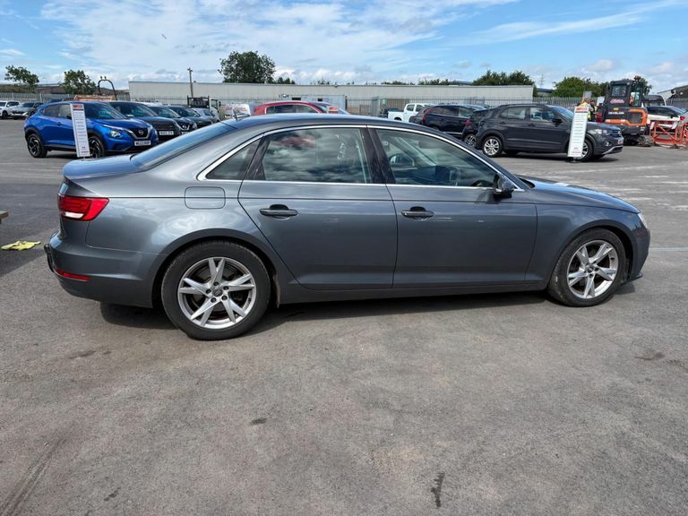 Audi A4 2.0 Tdi Ultra Sport S Tronic Euro 6 Ss  #2