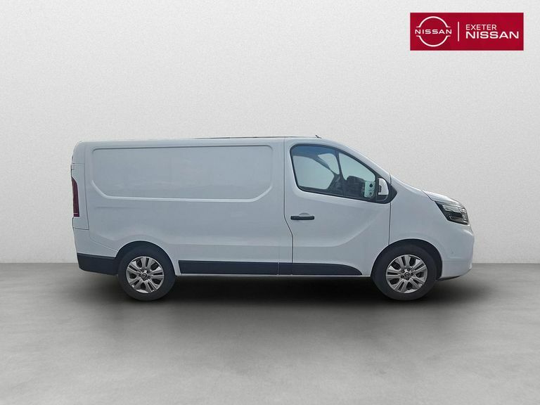 Nissan Primastar Swb Tekna L1h1 Grey #19