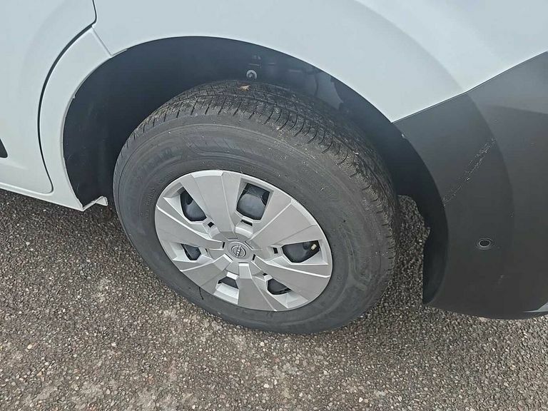 Nissan InterStar 2.0 Dci 150Ps H2 Tekna Van White #3