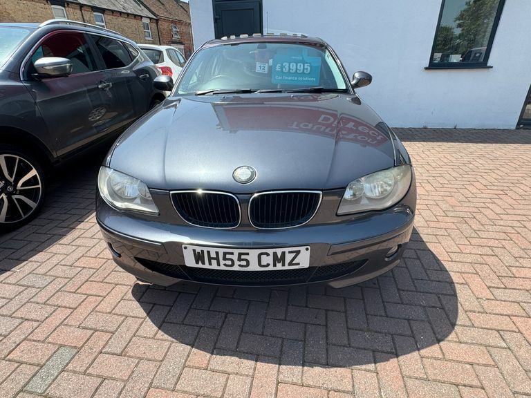 BMW 1 Series 2.0 118I Es Steptronic Grey #1
