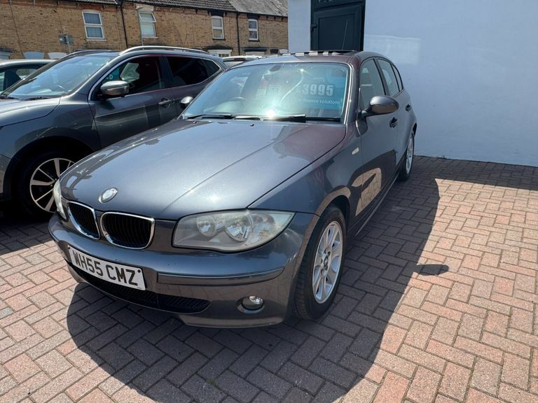 BMW 1 Series 2.0 118I Es Steptronic Grey #2