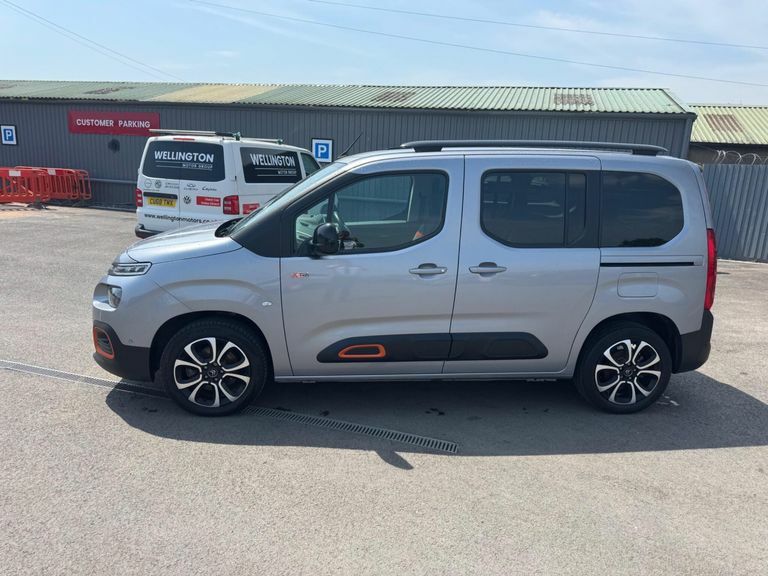 Citroen e-Berlingo 50Kwh Flair M 7.4Kw Charger #4