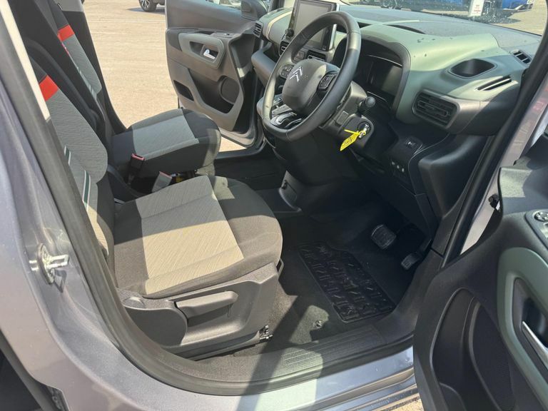 Citroen e-Berlingo 700 100Kw 50Kwh Crew Van Enterprise Pro  #18