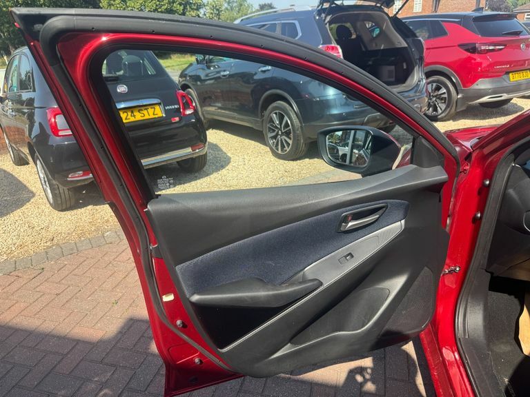 Mazda 2 1.5 Skyactiv-g Sports Launch Edition Euro 6 Ss  #14
