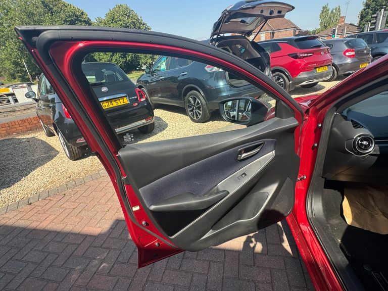 Mazda 2 1.5 Skyactiv-g Sports Launch Edition Euro 6 Ss  #13