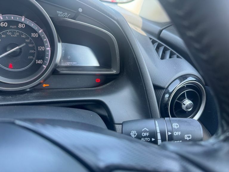 Mazda 2 1.5 Skyactiv-g Sports Launch Edition Euro 6 Ss  #26