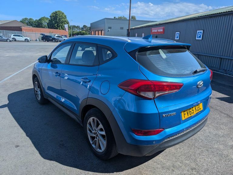 Hyundai Tucson 1.7 Crdi Blue Drive Se Nav Euro 6 Ss  #3