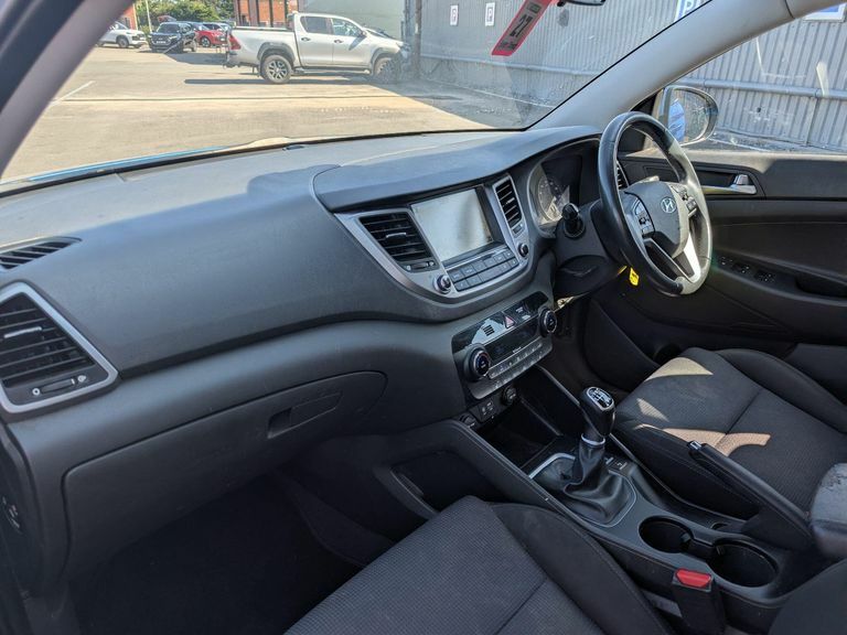 Hyundai Tucson 1.7 Crdi Blue Drive Se Nav Euro 6 Ss  #4