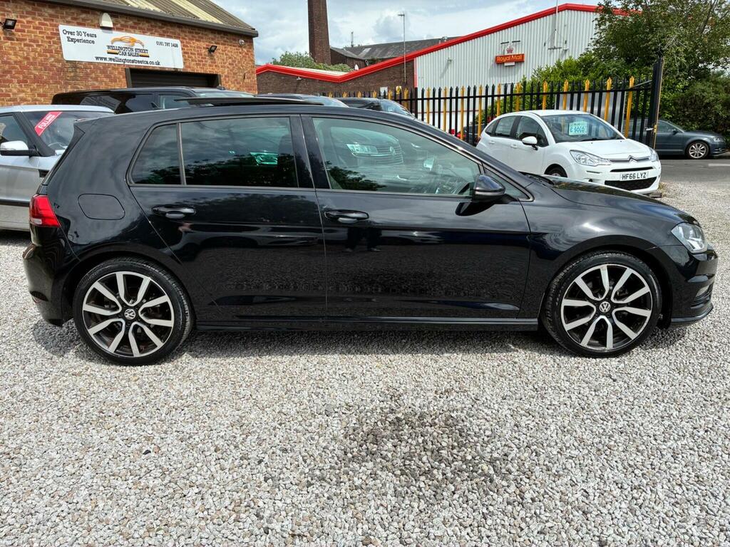 Volkswagen Golf Hatchback 1.4 Tsi Bluemotion Tech Act R-line Editi BW16CZT Black #3