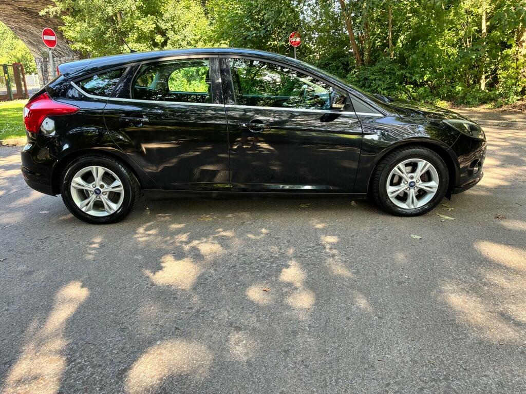 Ford Focus 1.6 Zetec Euro 5 Black #3