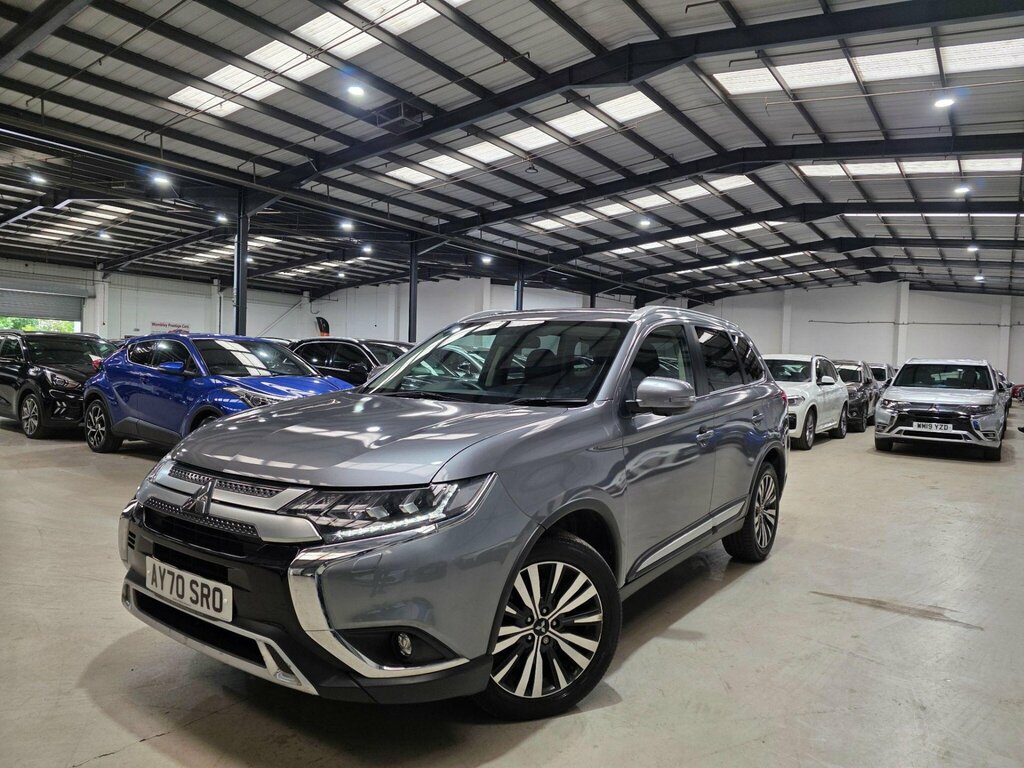 Mitsubishi Outlander 2.0 Mivec Exceed Cvt 4Wd Euro 6 Ss Grey