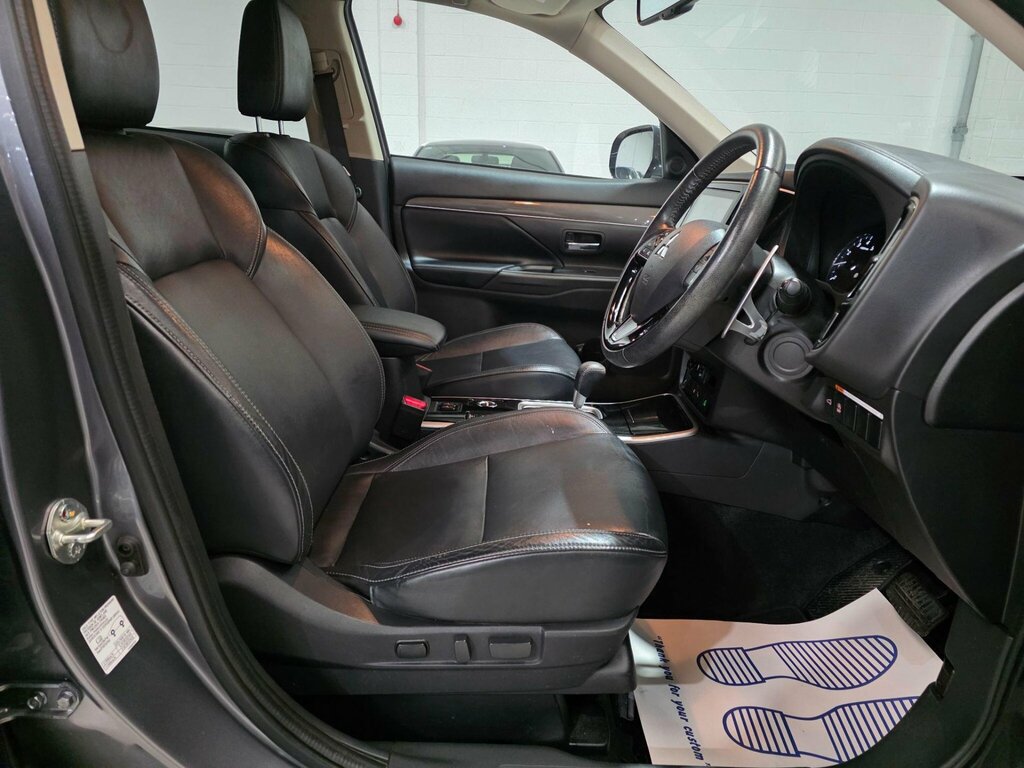 Mitsubishi Outlander 2.0 Mivec Exceed Cvt 4Wd Euro 6 Ss AY70SRO Grey #5