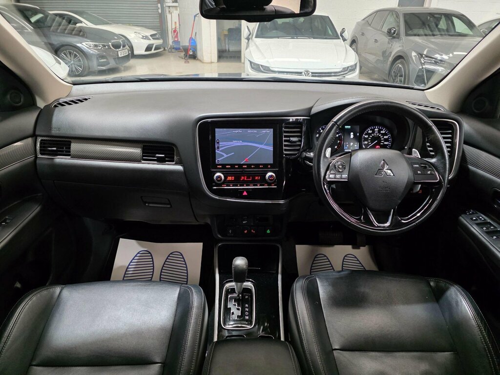 Mitsubishi Outlander 2.0 Mivec Exceed Cvt 4Wd Euro 6 Ss AY70SRO Grey #4