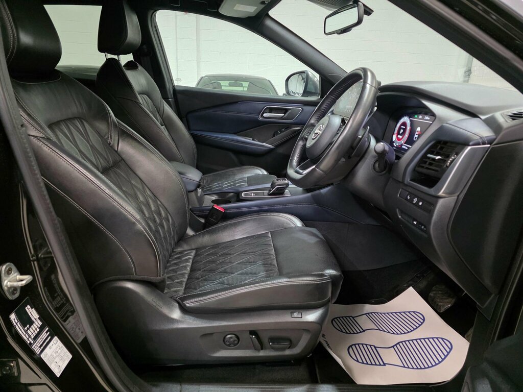 Nissan Qashqai 1.3 Dig-t Mhev Tekna Xtron Euro 6 Ss CU72XDX Black #5