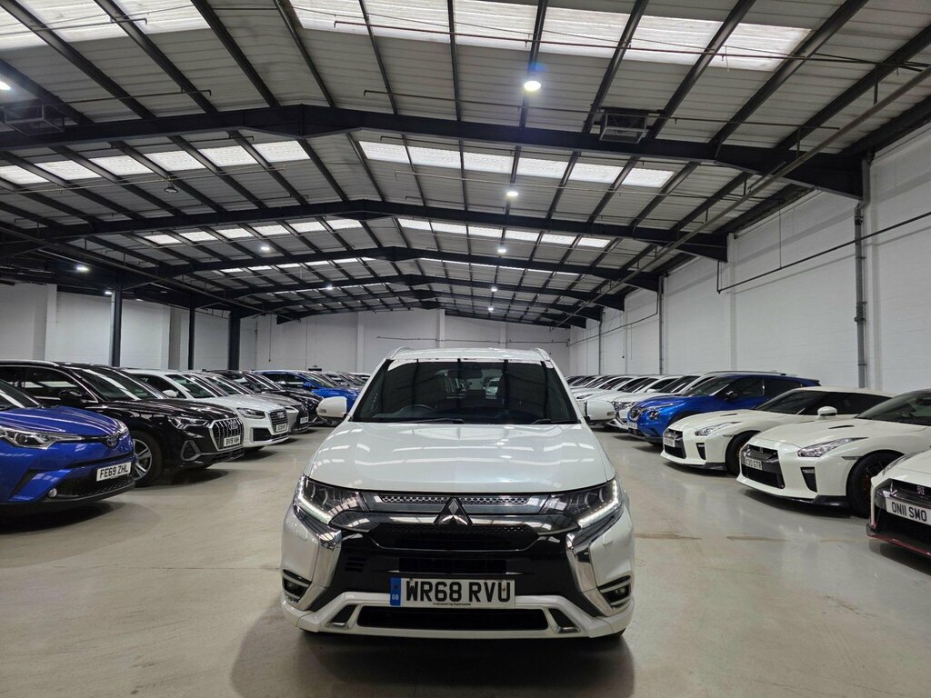 Mitsubishi Outlander 2.4H Twinmotor 13.8Kwh 4H Cvt 4Wd Euro 6 Ss WR68RVU White #2