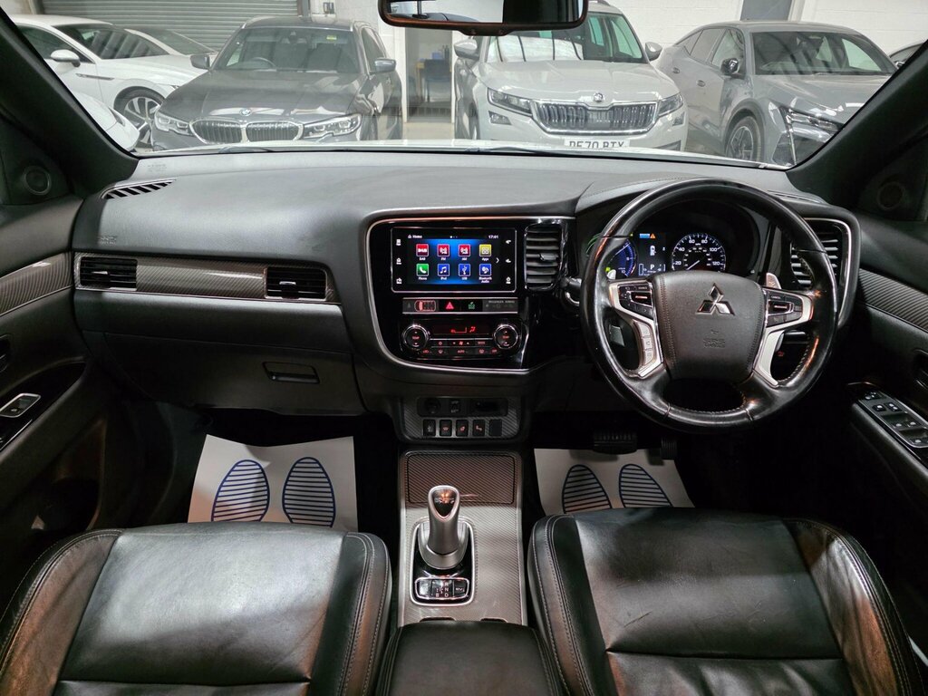 Mitsubishi Outlander 2.4H Twinmotor 13.8Kwh 4H Cvt 4Wd Euro 6 Ss WR68RVU White #5