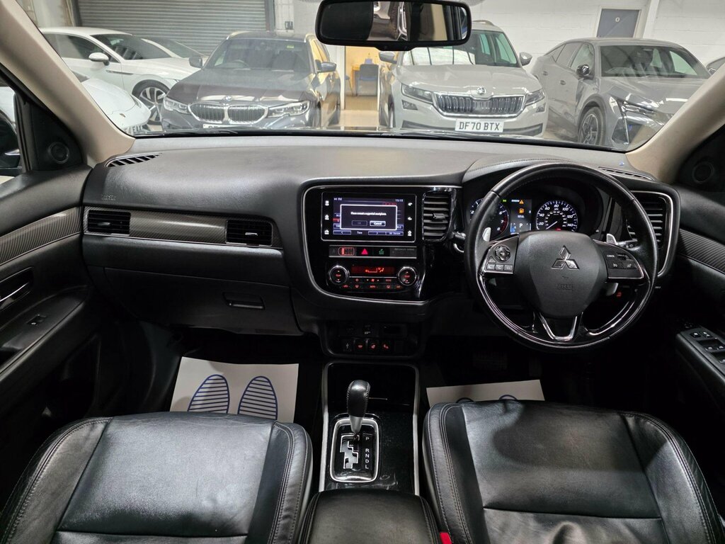 Mitsubishi Outlander 2.0 Mivec 4 Cvt 4Wd Euro 6 Ss EN19MDF Black #5