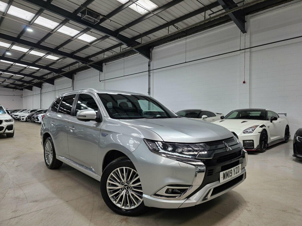 Mitsubishi Outlander 2.4H Twinmotor 13.8Kwh 4H Cvt 4Wd Euro 6 Ss WM19YZD Silver #2