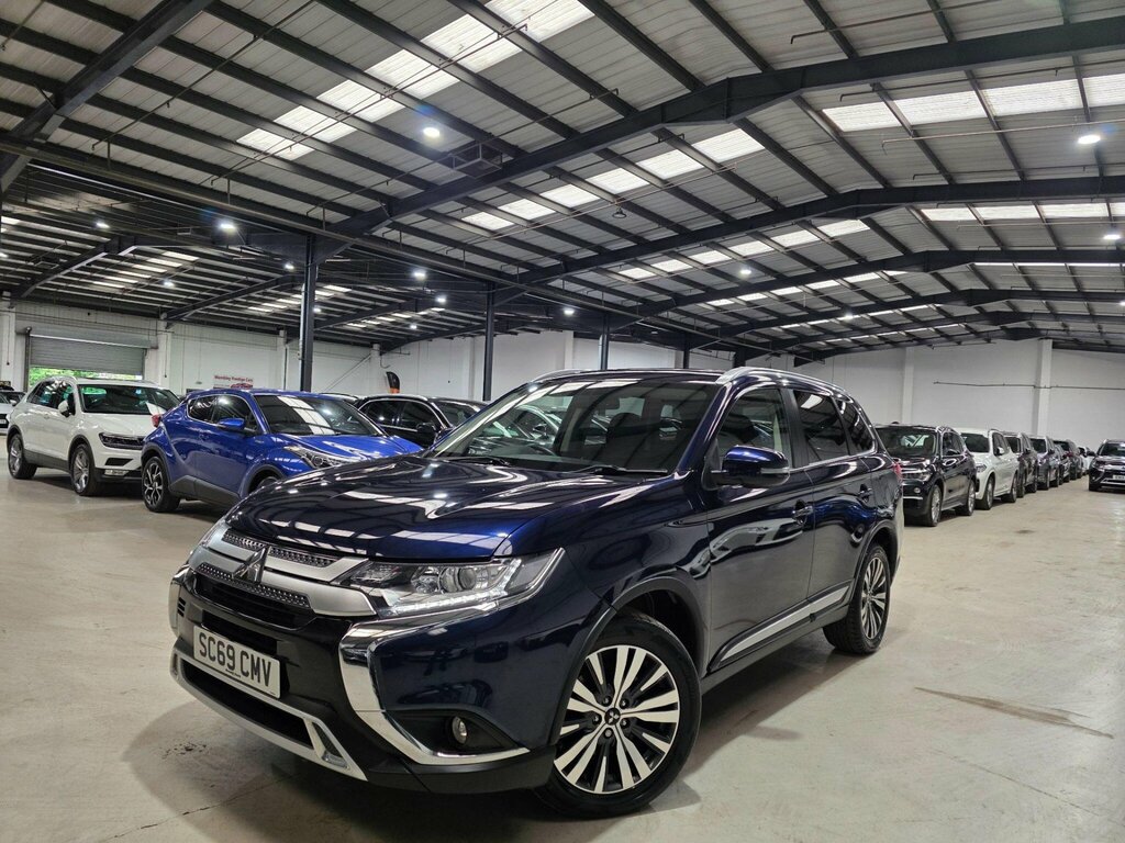 Mitsubishi Outlander 2.0 Mivec Design Cvt 4Wd Euro 6 Ss Blue