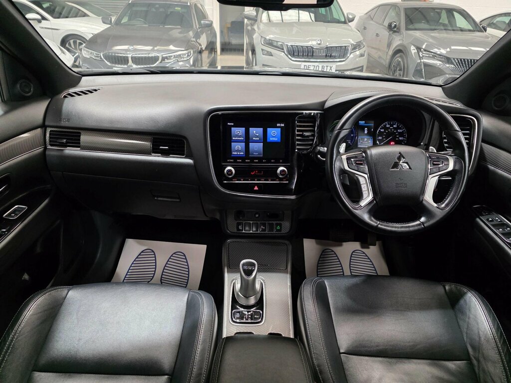 Mitsubishi Outlander 2.4H Twinmotor 13.8Kwh Dynamic Cvt 4Wd Euro 6 Ss Black #4
