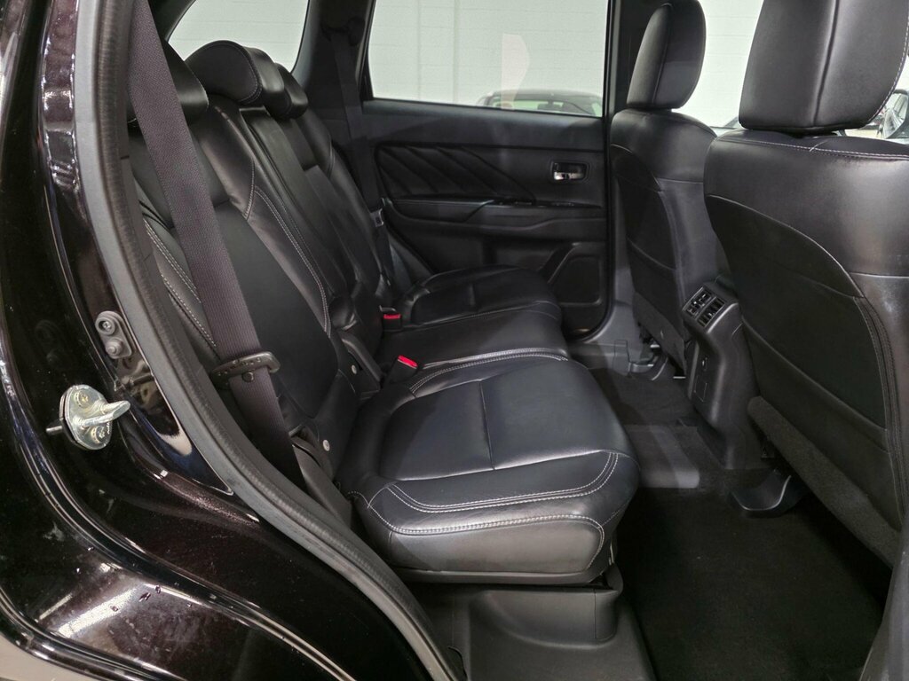 Mitsubishi Outlander 2.0 Exceed Cvt  #21