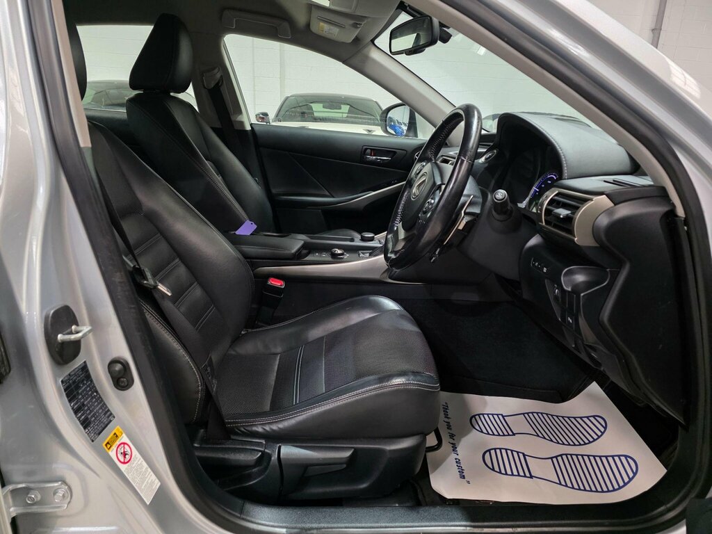 Lexus IS 2.5 300H Executive Edition E-cvt Euro 6 Ss Silver #5