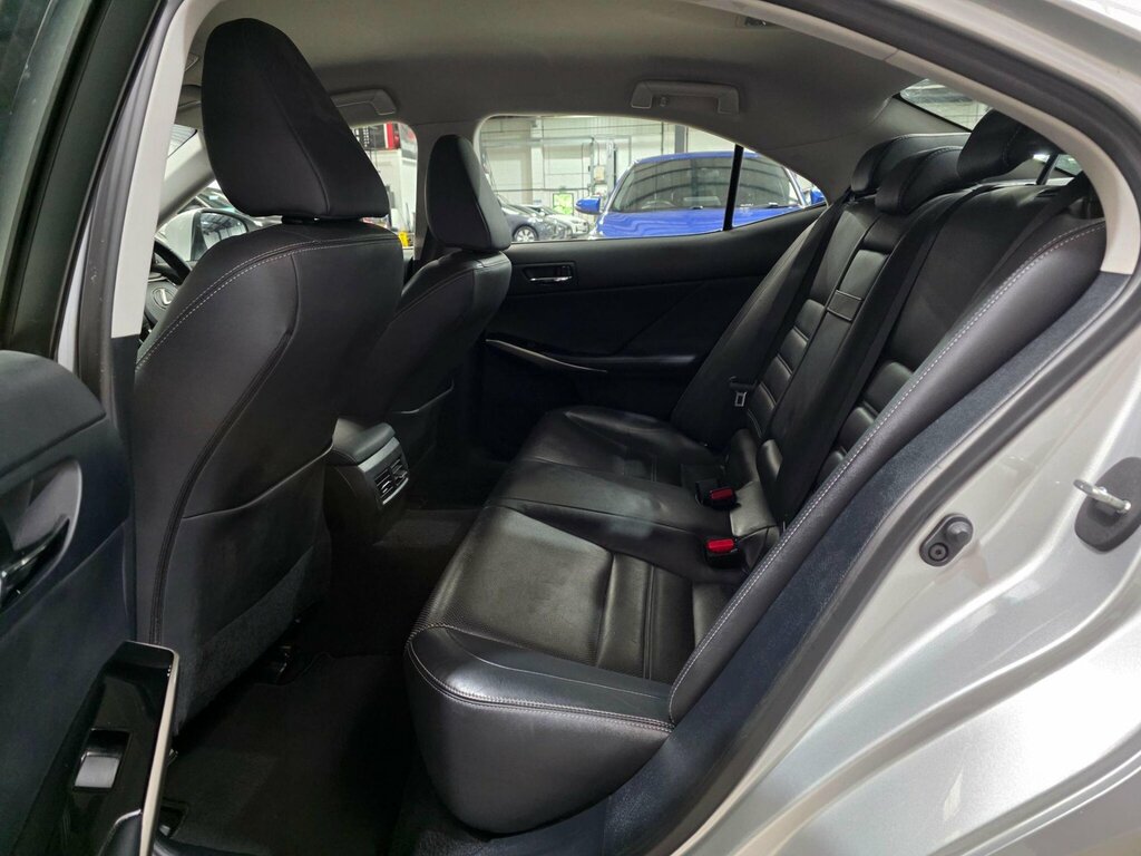 Lexus IS 2.5 300H Executive Edition E-cvt Euro 5 Ss Silver #20