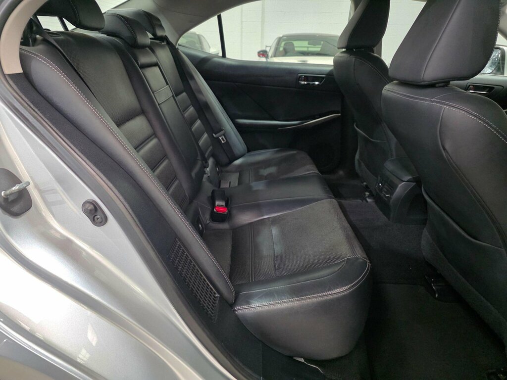 Lexus IS 2.5 300H Executive Edition E-cvt Euro 5 Ss Silver #19