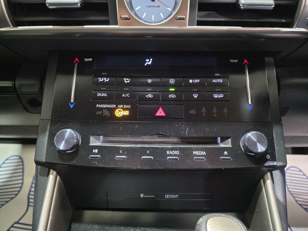Lexus IS 2.5 300H F Sport 220 Bhp Silver #8