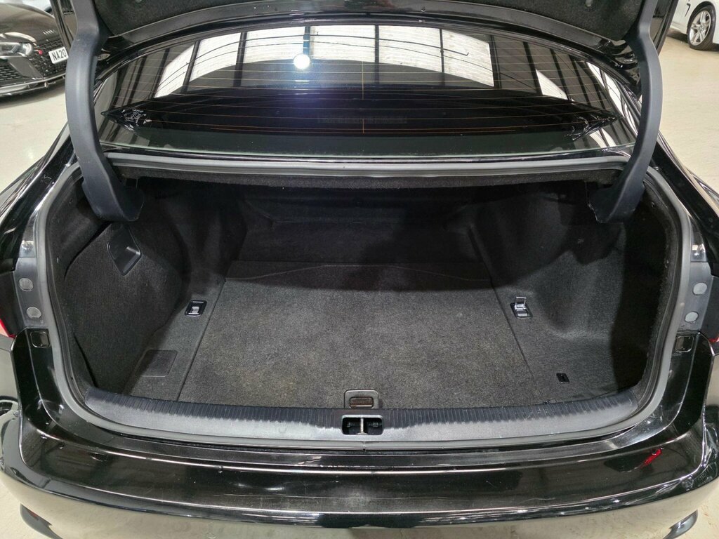 Lexus IS 2.5 300H F Sport 220 Bhp Silver #25