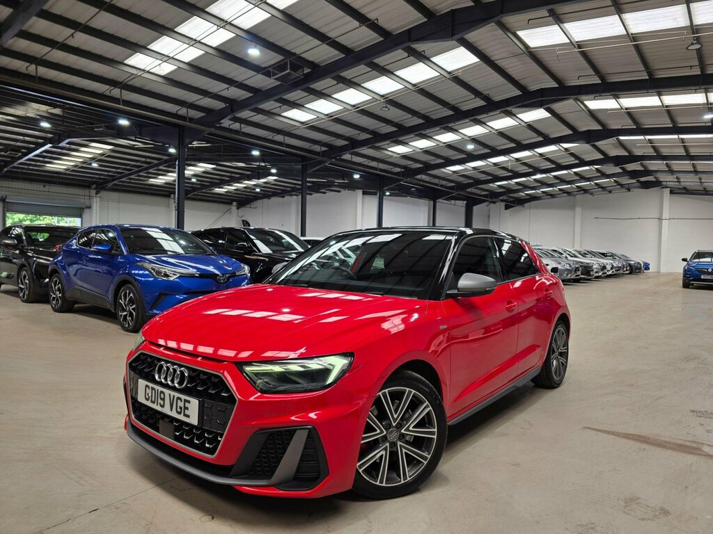 Audi A1 2.0 Tfsi 40 S Line Competition Sportback S Tronic GD19VGE Red