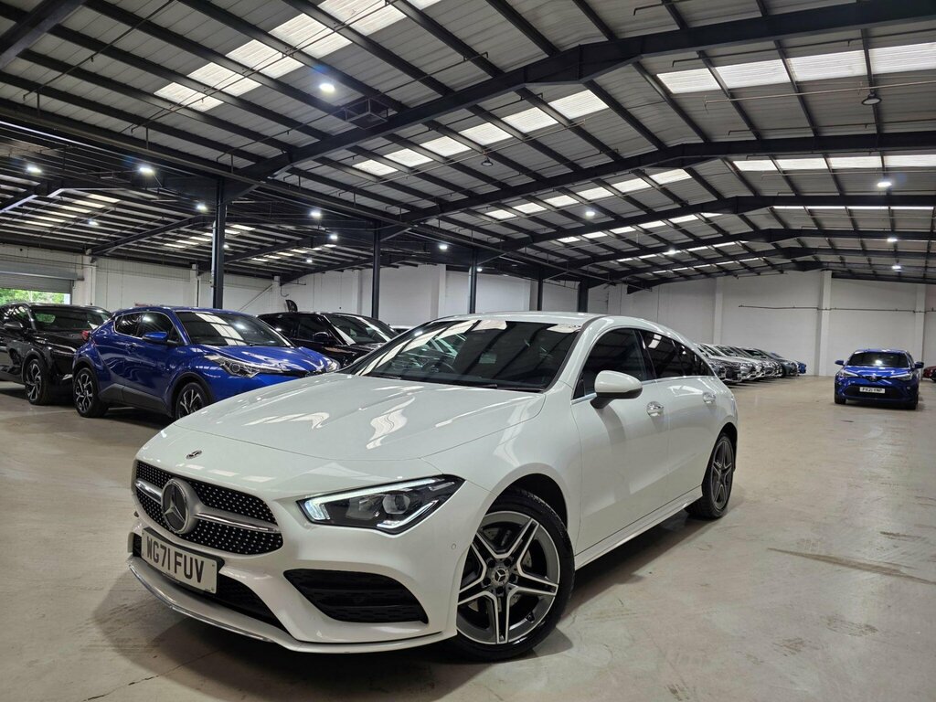 Mercedes-Benz CLA Class 1.3 Cla250e 15.6Kwh Amg Line Premium Shooting Br WG71FUV White