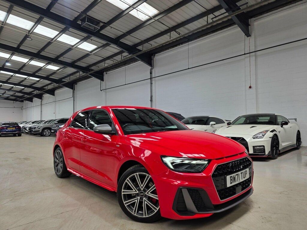 Audi A1 2.0 Tfsi 40 S Line Competition Sportback S Tronic Red #2