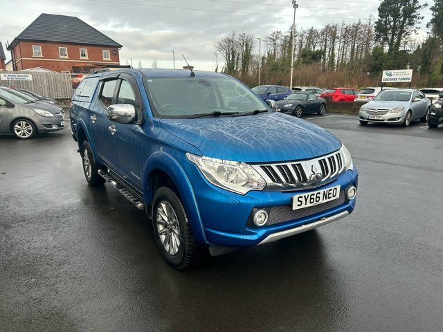 Mitsubishi L200 2.4 Di-d Dc Barbarian Pickup Double Cab Blue