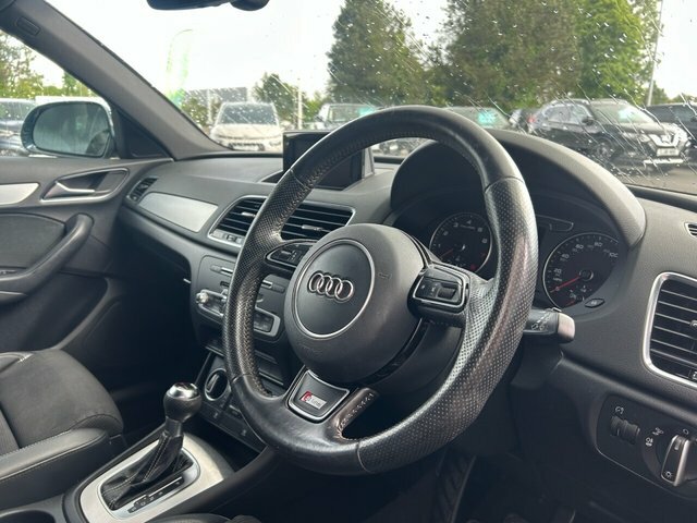 Audi Q3 2.0 Tdi S Line White #8
